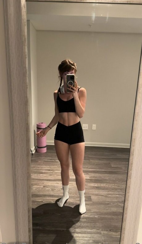 blonde aux gros seins onlyfans bel art photo