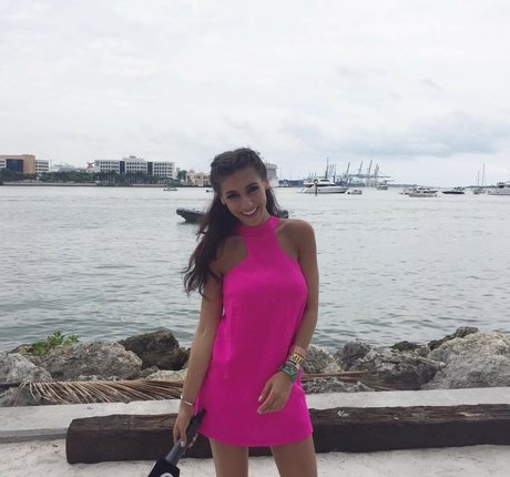 Andrea Helfrich star du porno érotique photo