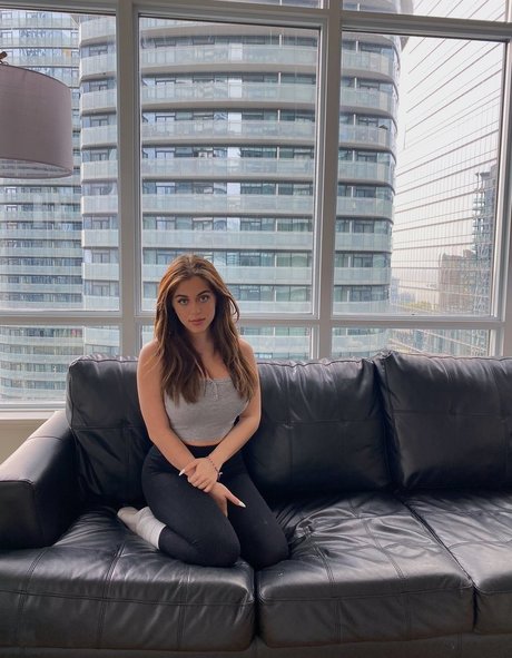 Baby Ariel étoile sexy galeries