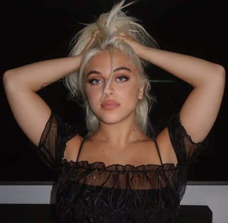 Baby Ariel modèle parfait galeries