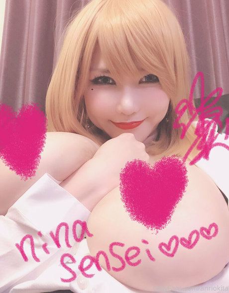 anriokita modèle sympa des photos