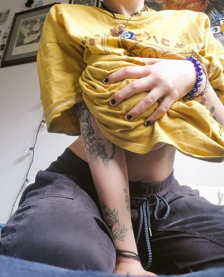 Solanineshade actrice sexy galerie