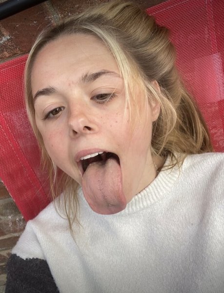 littletreasure44 actrice adulte collection