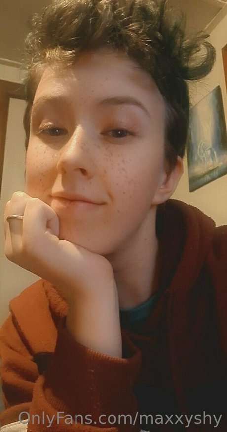 maxxyshy sexe star image