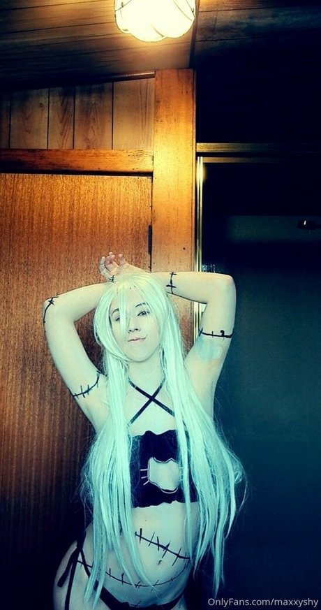 maxxyshy étoile sexy galerie