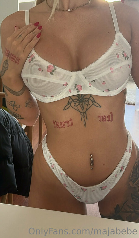 Majabebe étoile chaude collection