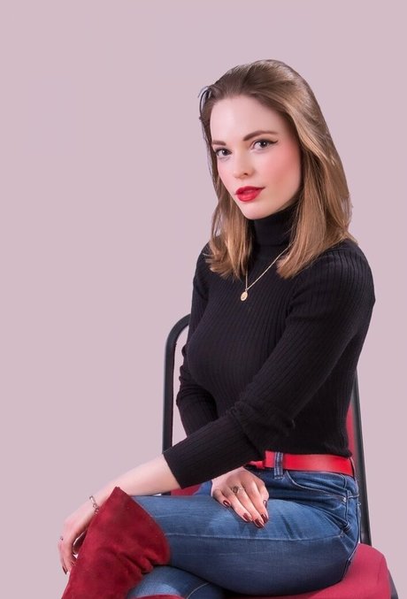 Ellie Littlechild actrice érotique galerie