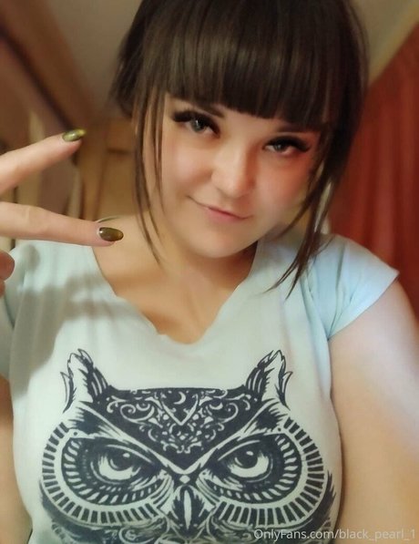 lara horn modèle sympa galeries