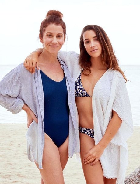 Aly Raisman étoile exclusive image