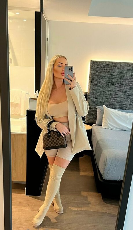 18 fans gratuits uniquement beau image