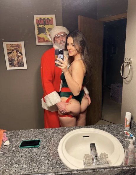 maxcharliexxx étoile érotique galerie