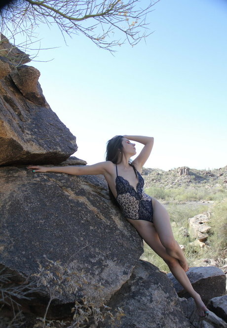 filles cosplay onlyfans sympa pornographique photo