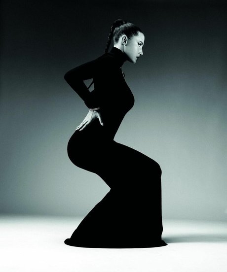 déshabillage onlyfans chaud érotique archive