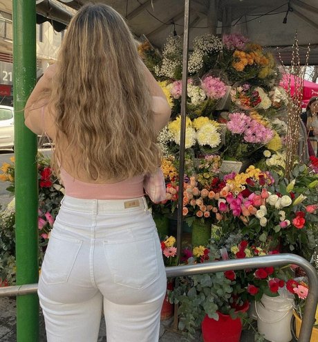 Olivia Herdt étoile chaude archive