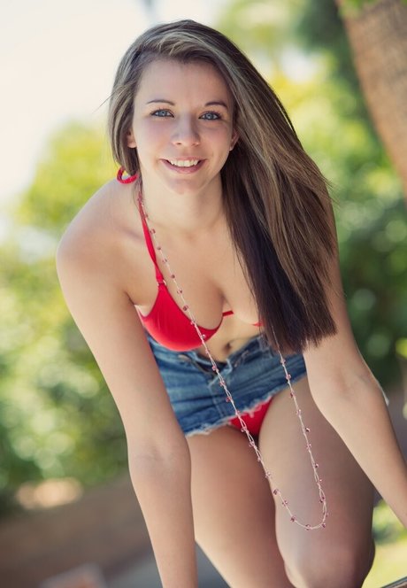 ThisYearsModel star du porno exclusive image