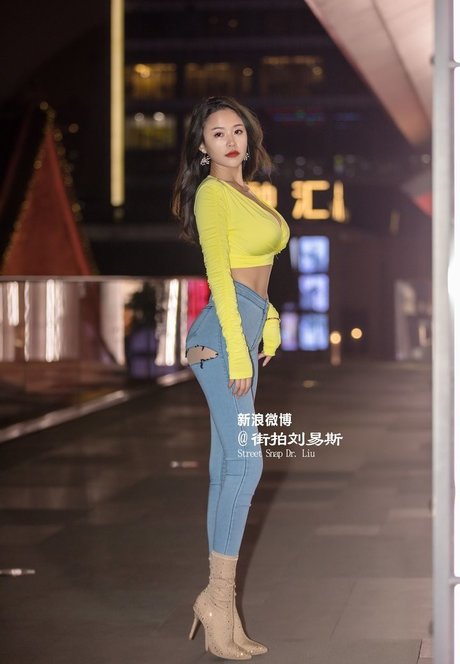 Echo Yue star du porno nue galeries