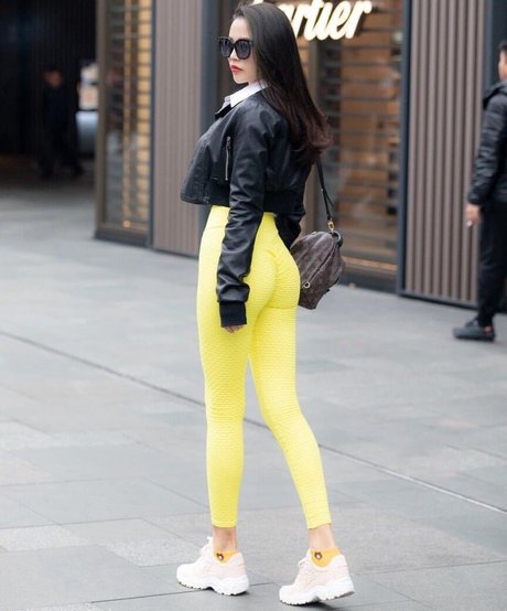 Echo Yue haut modèle photo