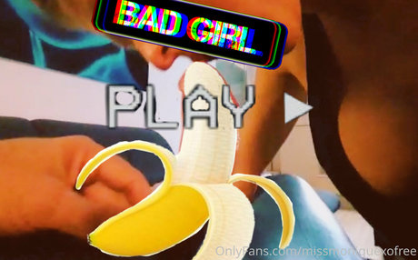 missmoniquexofree actrice des photos