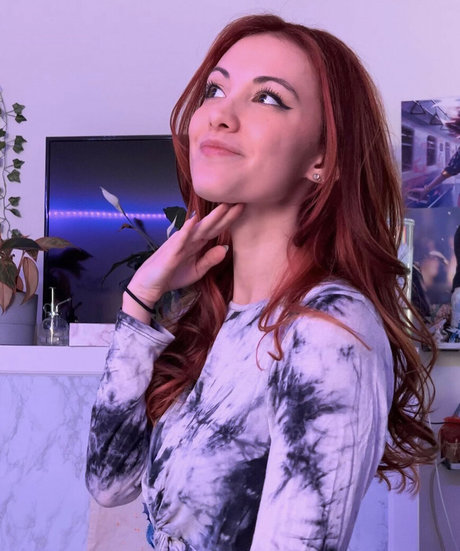 Echochlo modèle nu images