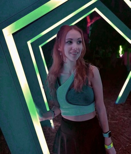 Echochlo actrice pornographique img