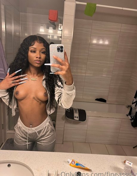 bikini nu onlyfans érotique chaud des photos