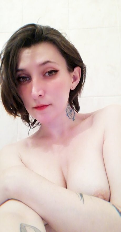 Olya Holmes star du porno érotique images