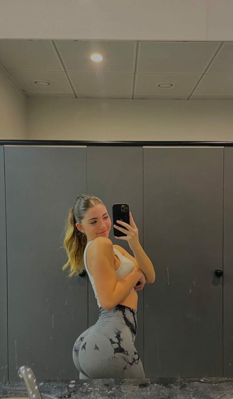 Ela Be eri actrice libre img