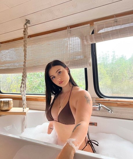 alissaplzzz modèle sympa archive