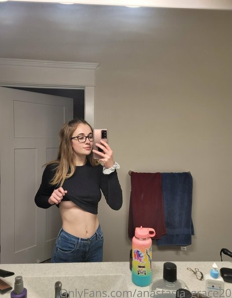 anastasia grace20 étoile sympa photos