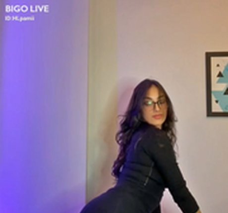 Pamm Bigo modèle sexy img