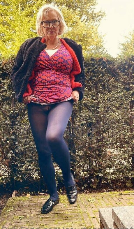 courtesanannafree jolie actrice collection