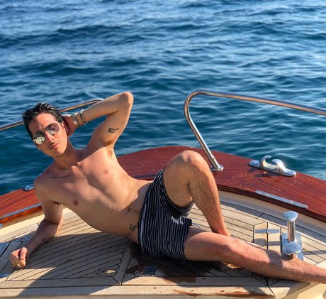 petite ébène onlyfans xxx magnifique image