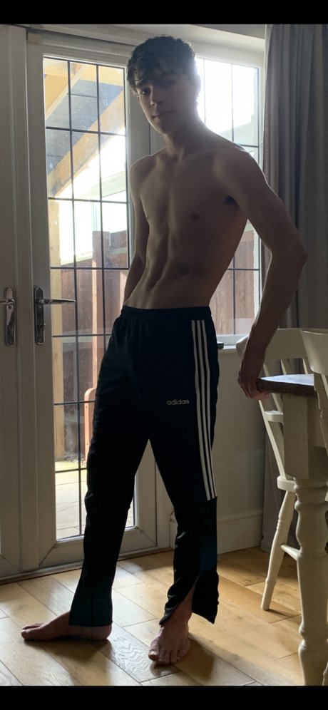 Mabyenotdylan étoile xxx img