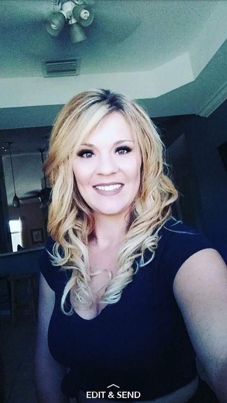 bbw épais uniquementfans exclusif sympa image