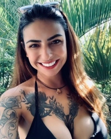 H rika Marques xxx étoile galeries