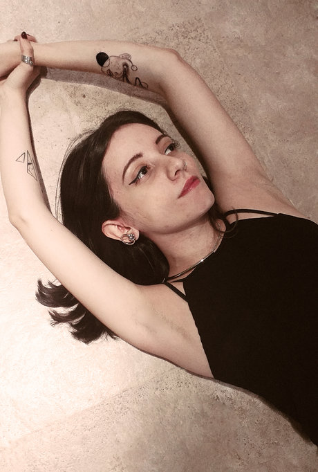 Erin falco étoile sexy galerie