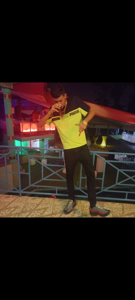 Jordan Zess Boss actrice parfaite image