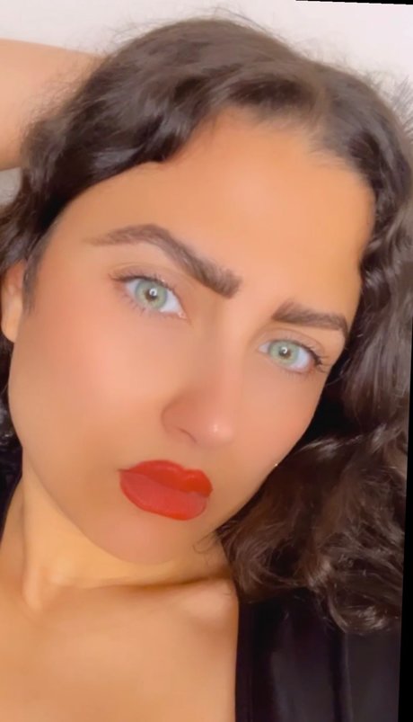 modelsophy actrice nue images