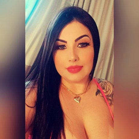 Svery actrice érotique photos