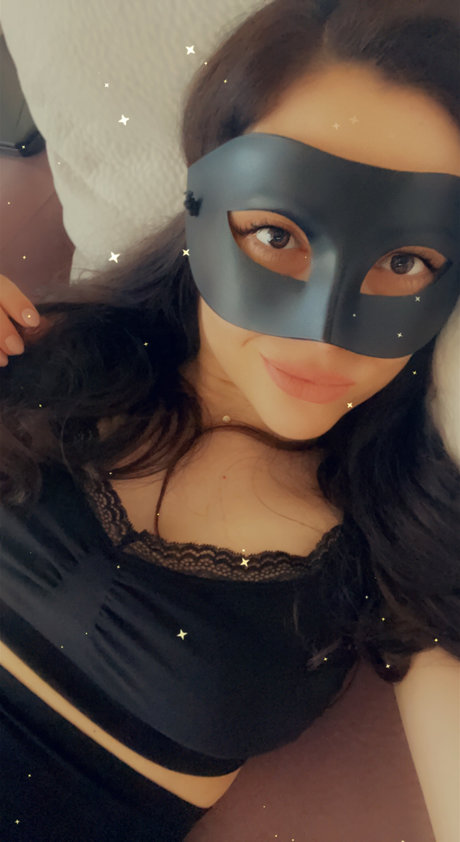 Mistress Anna modèle meilleur image