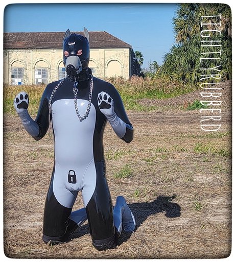 Tightlyrubberd actrice artistique galeries