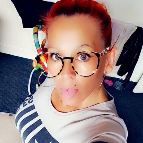 Karen macgregor modèle porno archive