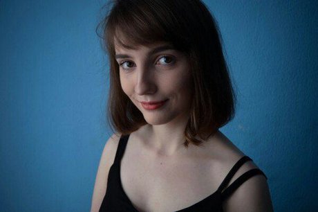 Viktoria_ nus étoiles galeries