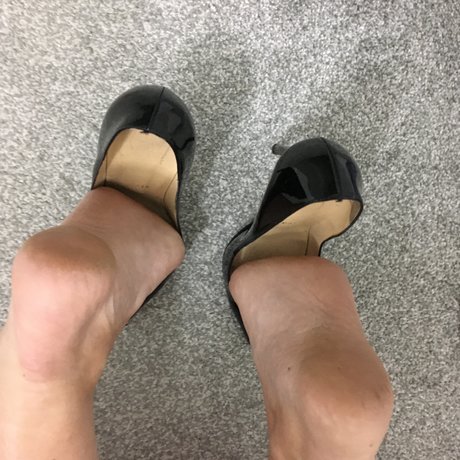 Well Worn by Mitzy étoile érotique photos