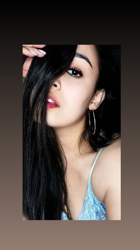 Juliana Rios modèle hd galerie