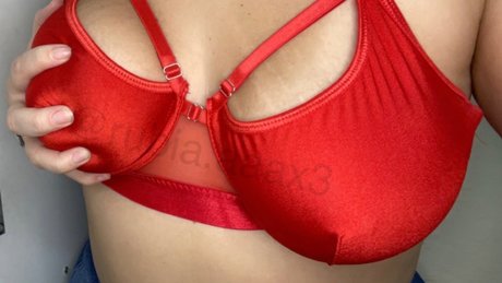 Rubia aaax3 xxx star du porno photos