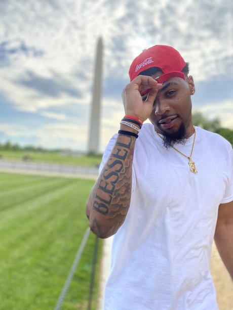 LiL modèle gratuit galeries