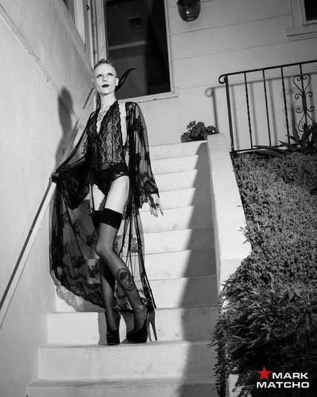 Lilith Bathory star du porno collection