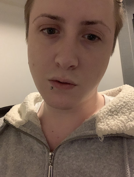 u5645195 actrice libre galeries