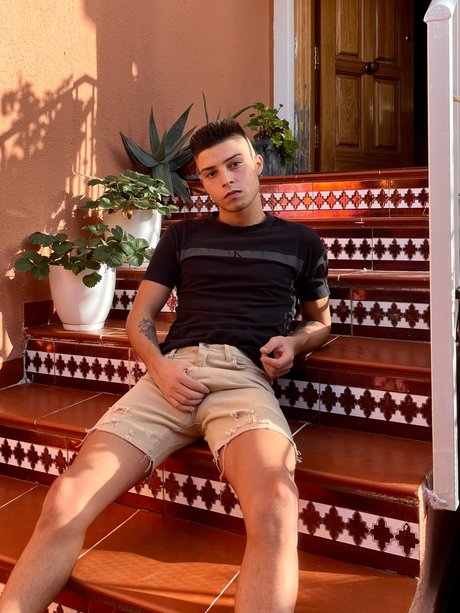 FIRE BOY_ star du porno parfaite images